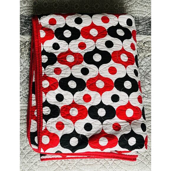 Happy Chic by Jonathan Adler Twin Quilt Red Black and White Geometric Abstract - Picture 1 of 16
